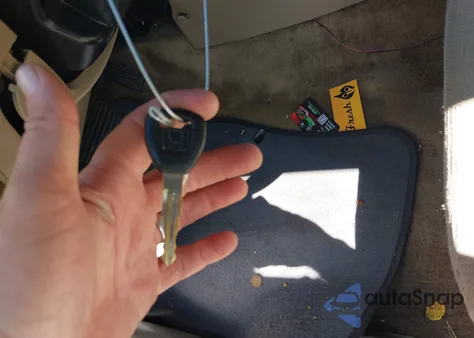 2001 Honda Civic Lx z USA, uszkodzony, nr VIN 1HGES16571L028730